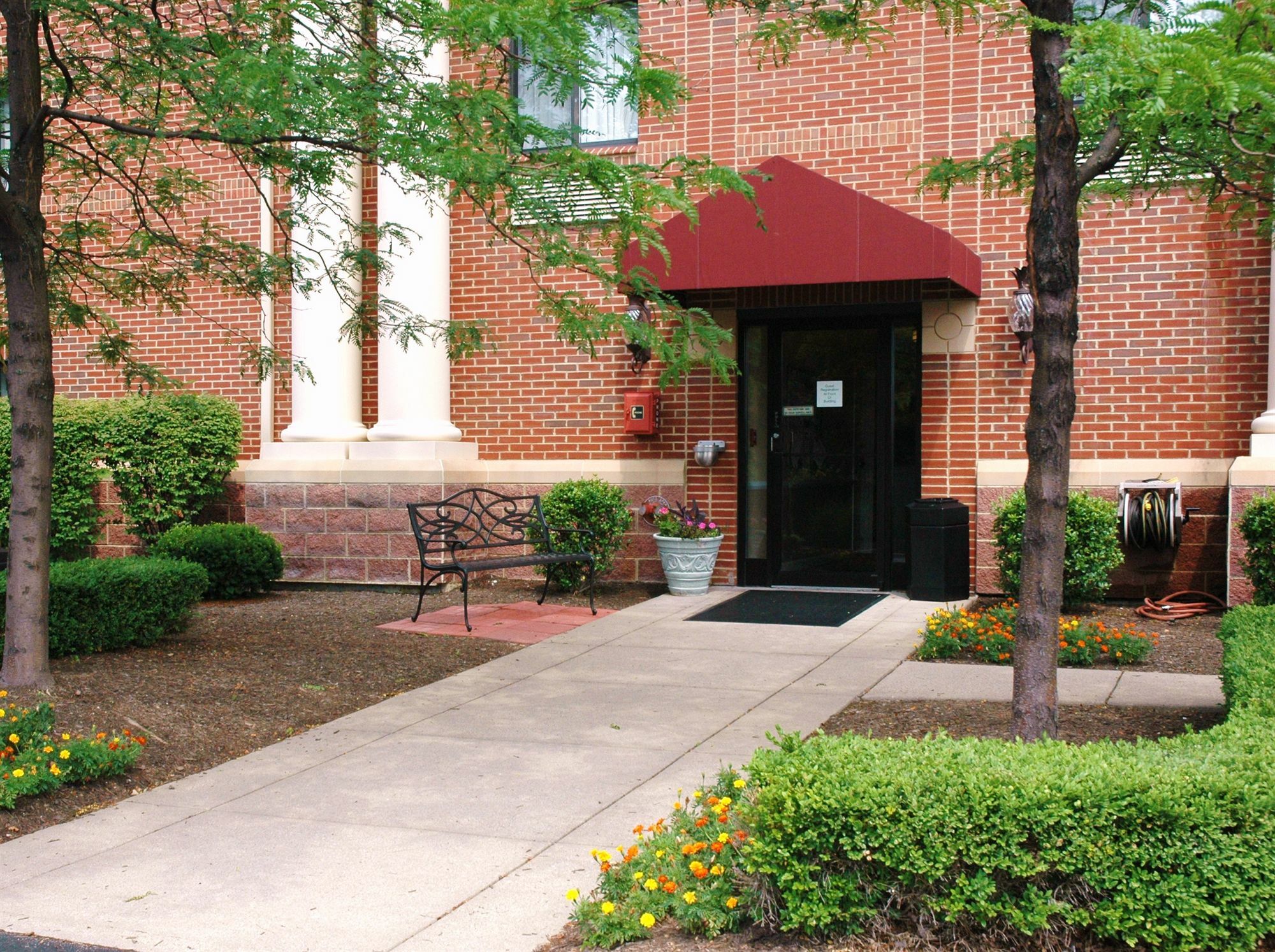 Ashley Quarters Hotel Airport-Cincinnati Florence Exterior foto